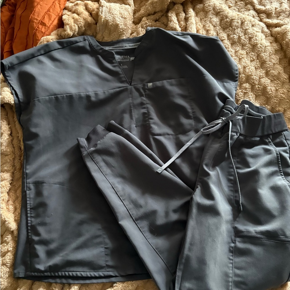 Unbranded Women's Gray Scrub Top and Drawstring Pants Set